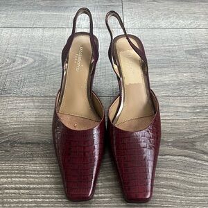Liz Claiborne Burgundy / Merlot sling back heels